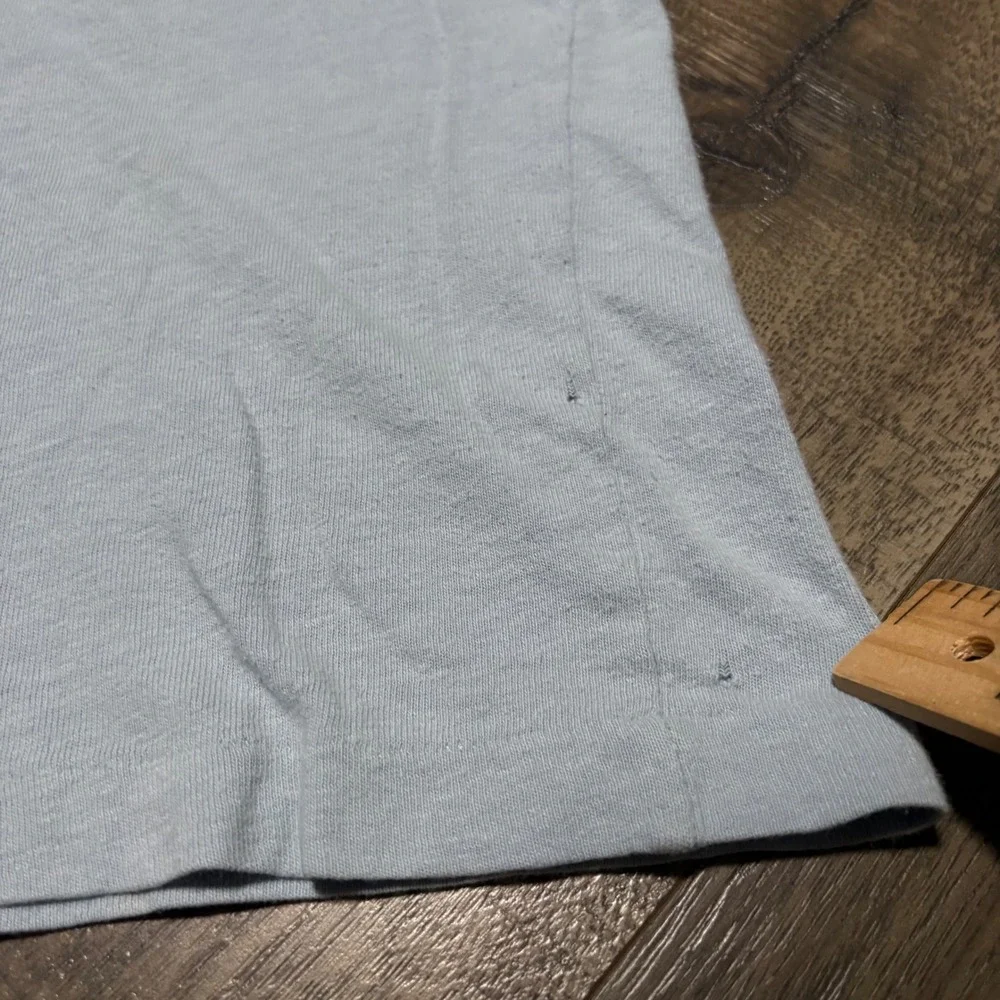 Vintage Single Stitch Abercrombie & Fitch Tee Womens Med V-Neck West Coast Beach